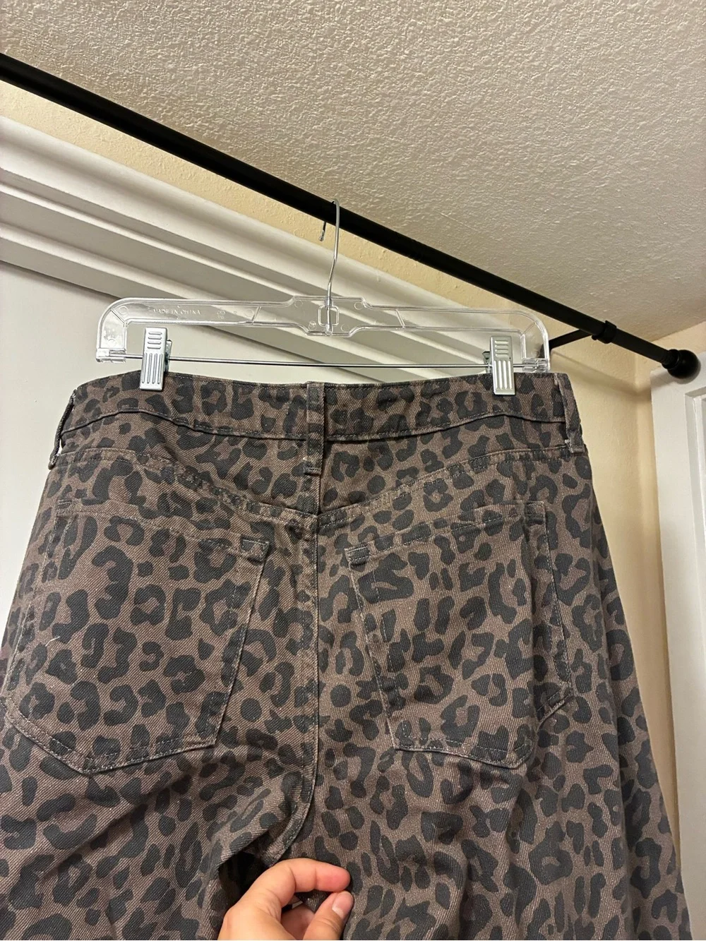 Vintage Streetwear Denim Cheetah Print Jeans Wide-Leg - Picture 7 of 9